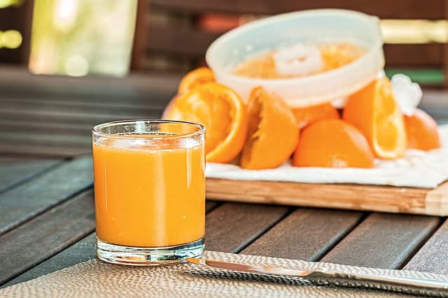 orange juice in kumbh mela